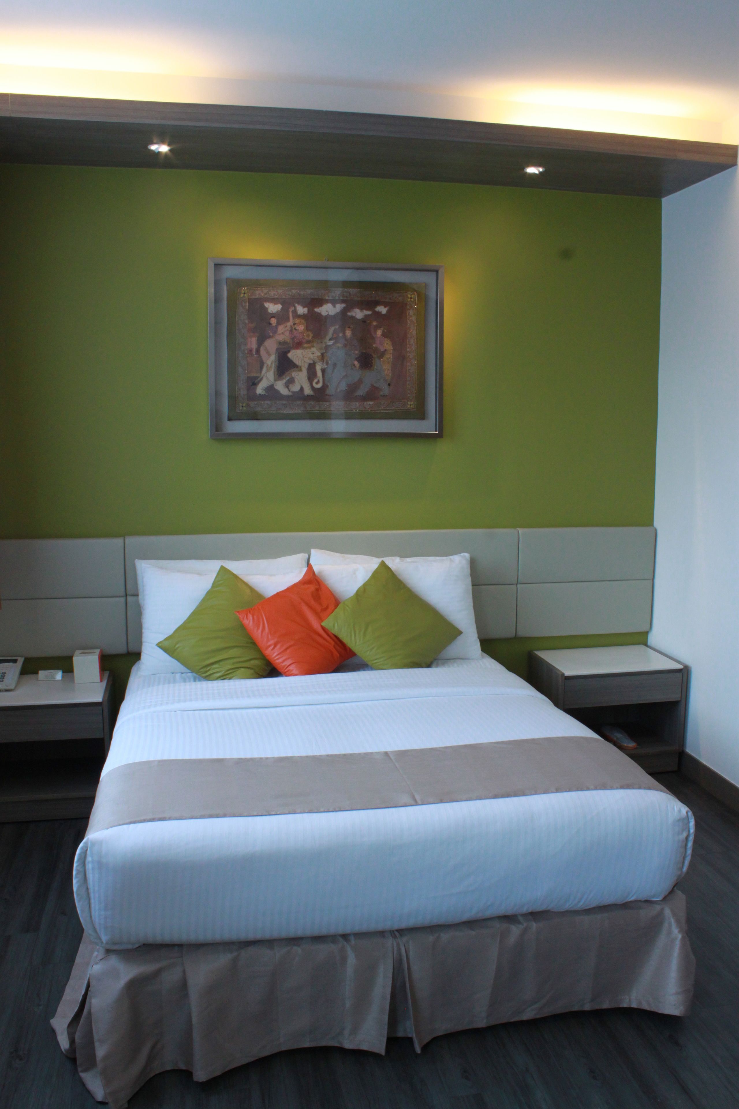 vip room | premium bedding, in-room safe, free wifi