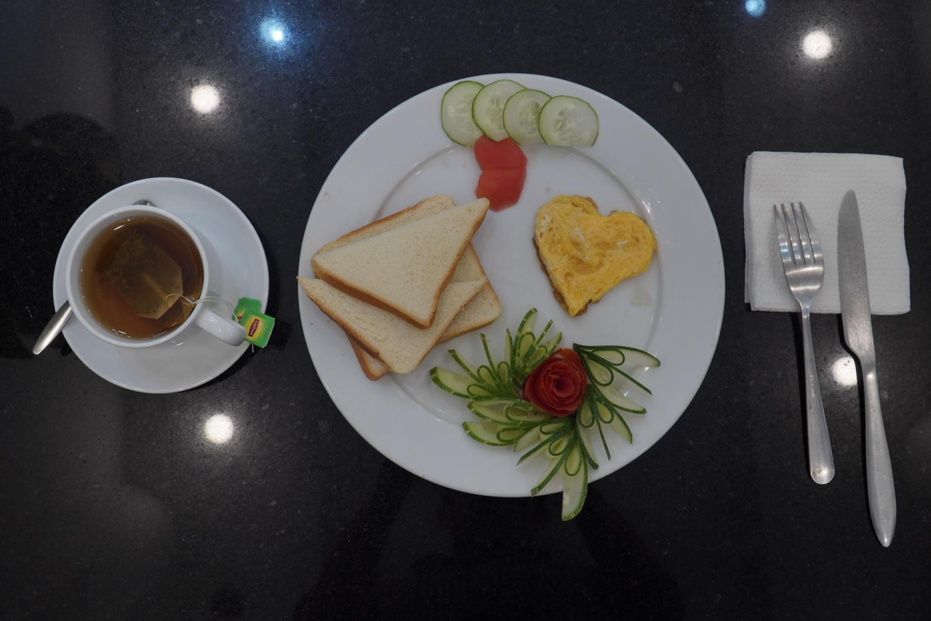 Foto - Thức at 3am - Old Quarter Hanoi Lotus