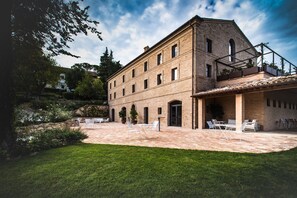 Exterior - Villa Anitori Prestige Relais & Spa (Loro Piceno)