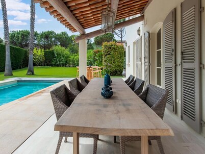 Villa in Gassin near Saint Tropez Beaches