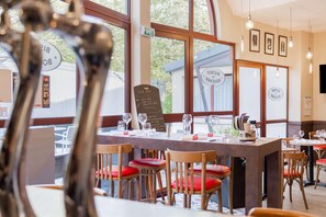 Dining - Hotel Le Circuit - Le Mans (Le Mans)