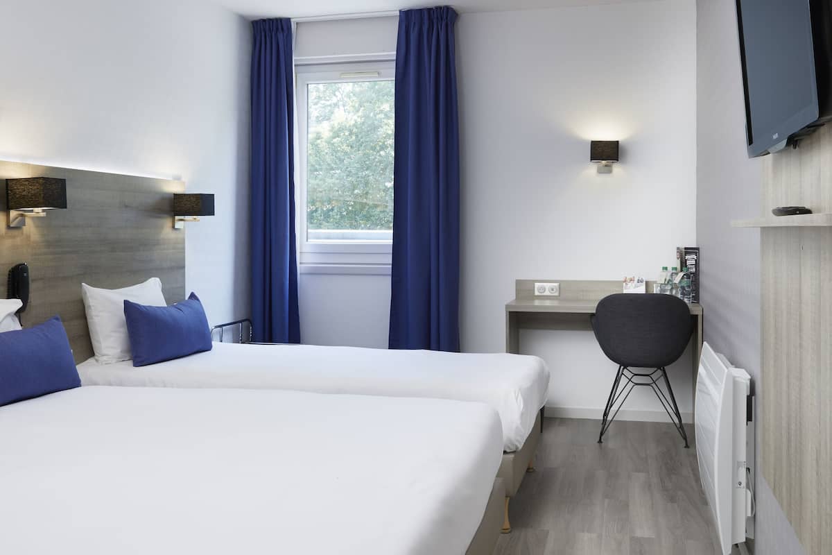 standard double non smoking | premium bedding, desk, blackout curtains, soundproofing