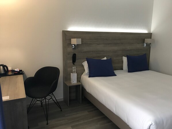 Chambre Supérieure, 1 très grand lit, non-fumeur