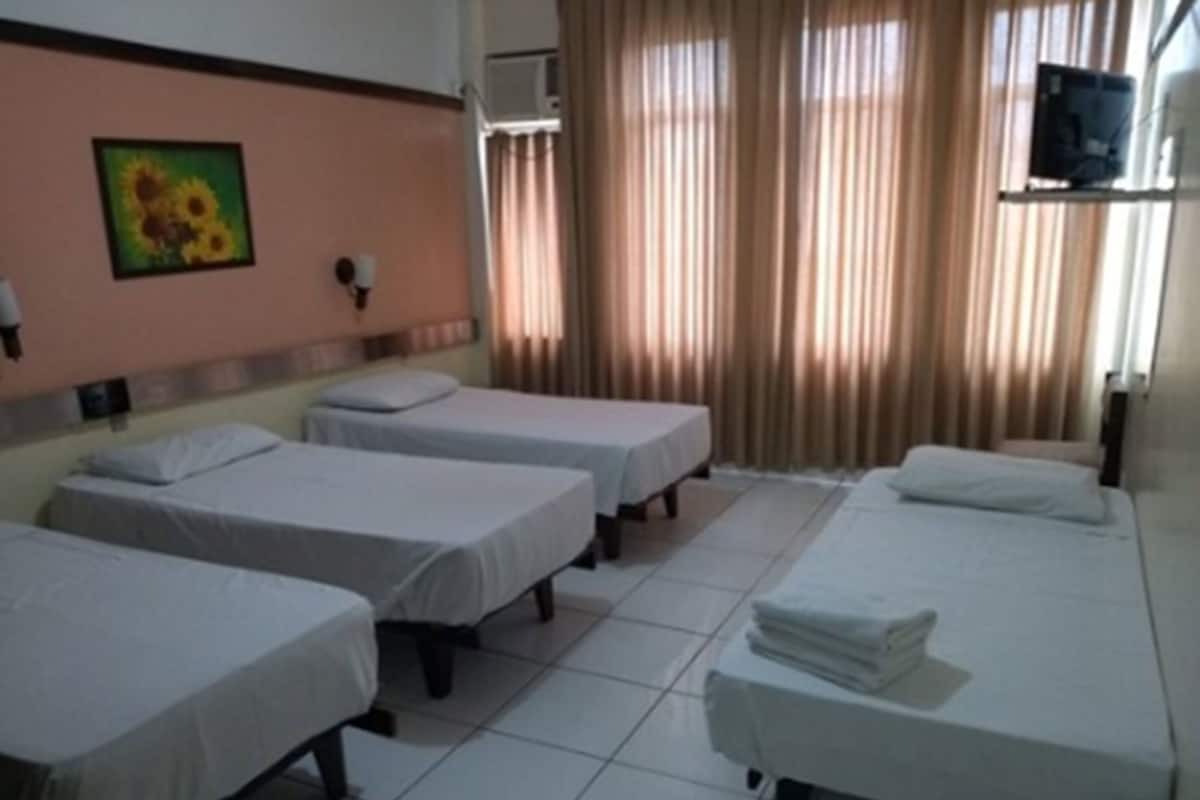 Rollaway beds, free WiFi