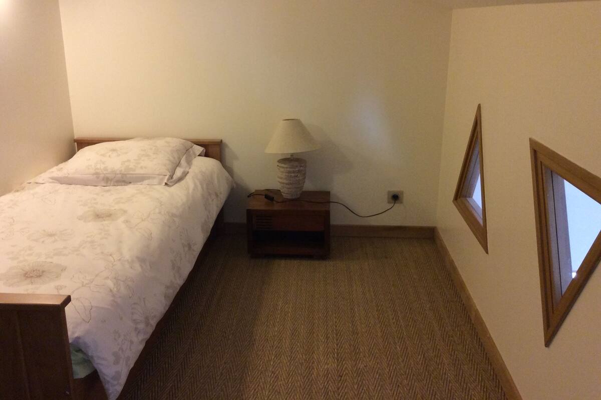 Premium bedding, cots/infant beds, rollaway beds, free WiFi