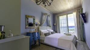 Room - Alkionides Rooms (Kassandra)