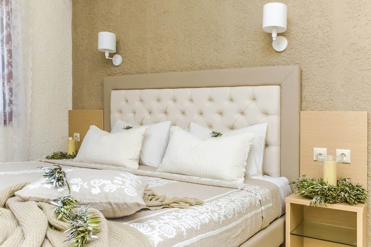 Superior Studio | 1 bedroom, iron/ironing board, free WiFi, bed sheets