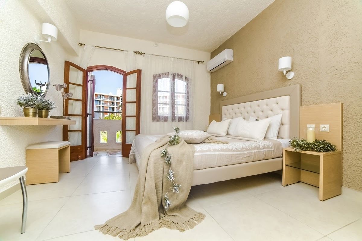 Photo - Stelios Gardens