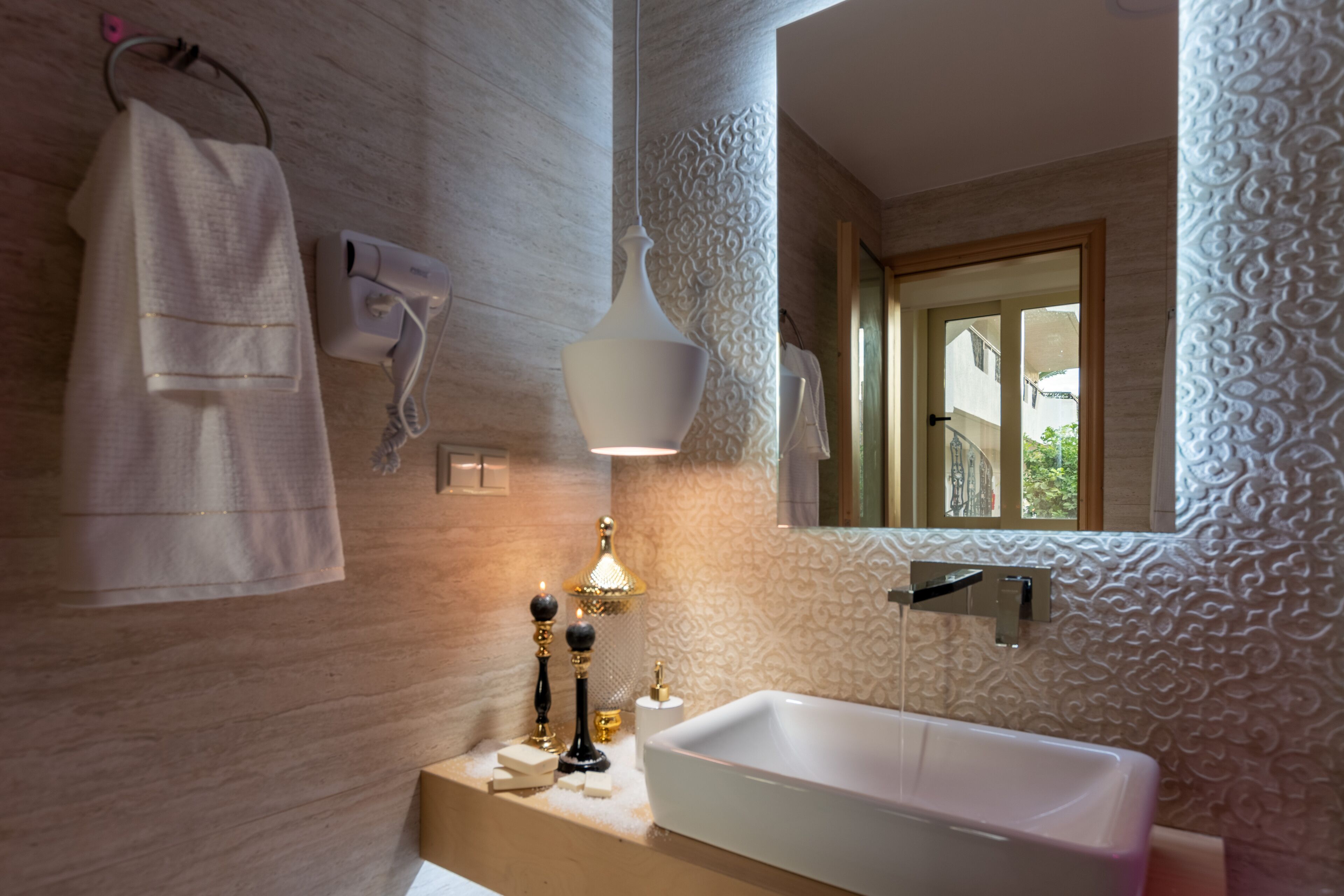 Photo - Stelios Gardens