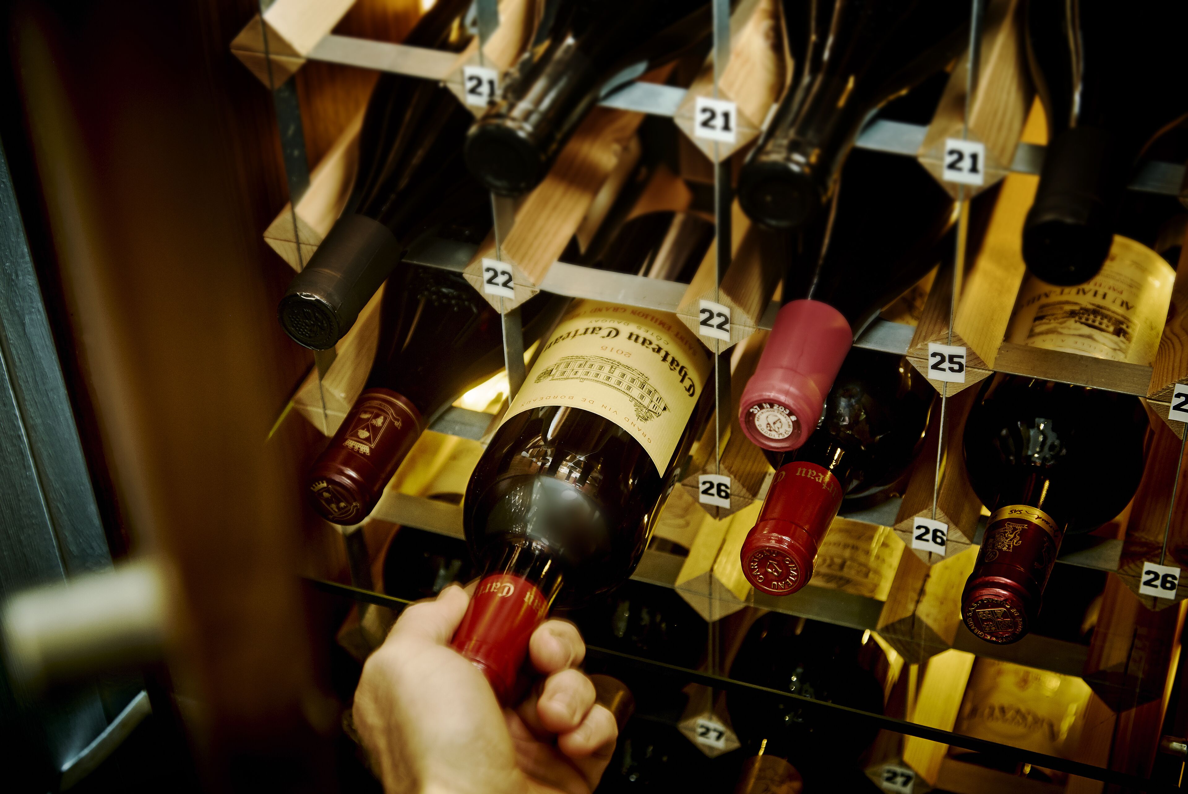 breakfast, lunch, dinner served; local cuisine