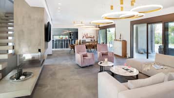 Presidential Villa, 4 Bedrooms, Private Pool | Living area | Plasma TV