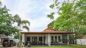Bagian depan properti