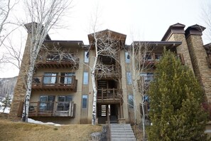 Exterior - Inviting Snowmass Ge Ski Lodge 2 Bedroom Condo (Snowmass Village)