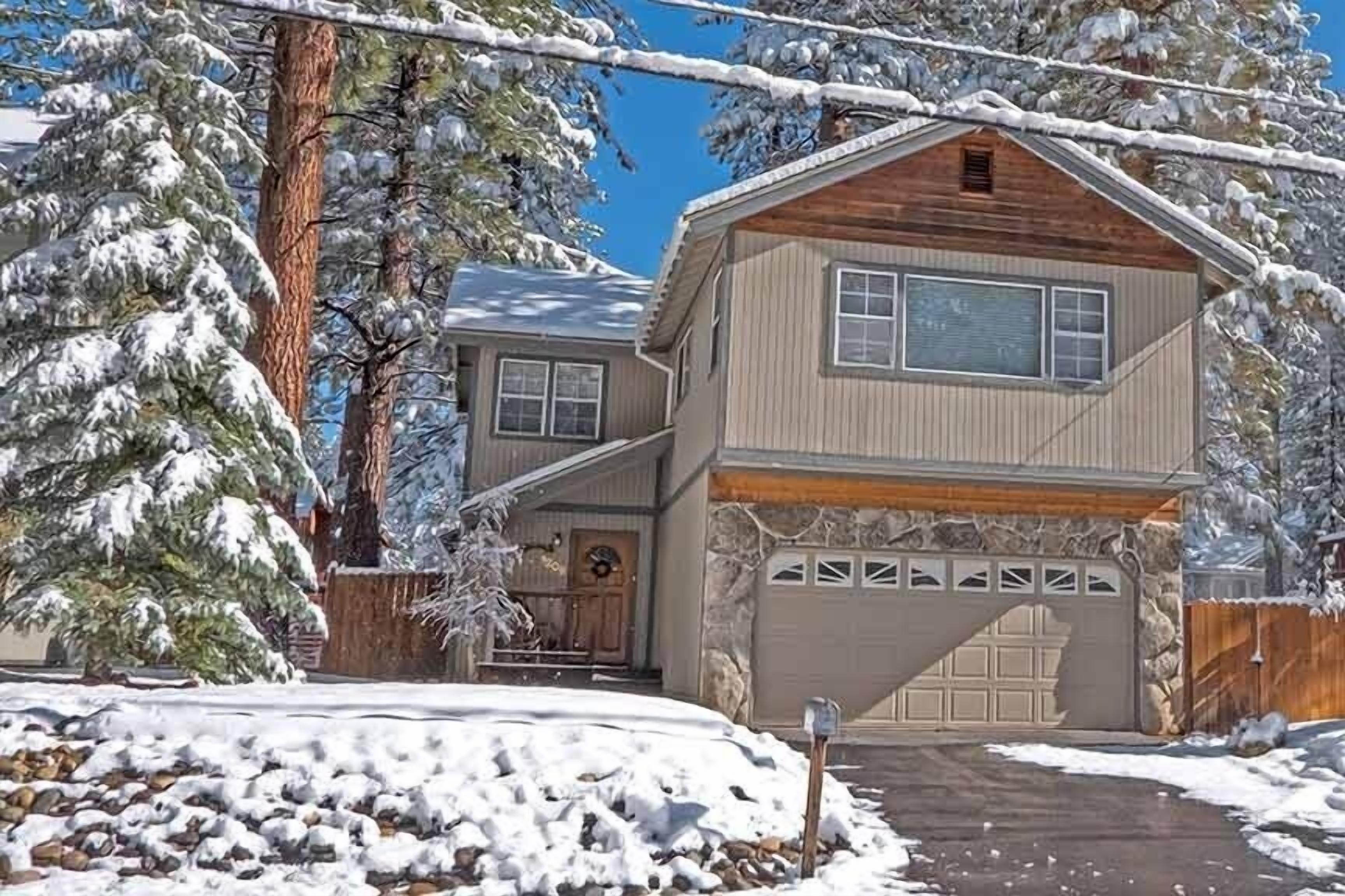 Nhà, 3 phòng ngủ | Ngoại thất