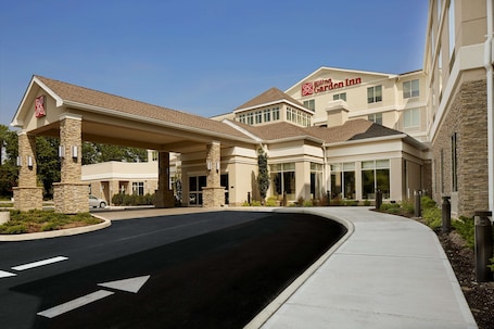 Außenbereich. Hilton Garden Inn Roslyn