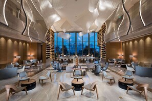 Bar (on property) - Hilton Quanzhou Riverside (Quanzhou)