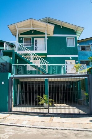 Front of property - Casarão Gramado Residence (Gramado)