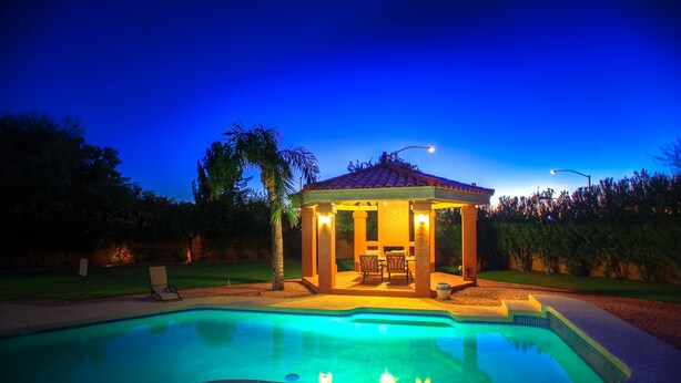 Outdoor pool - Avalon - 4 Bedroom Home - Scottsdale (Scottsdale)