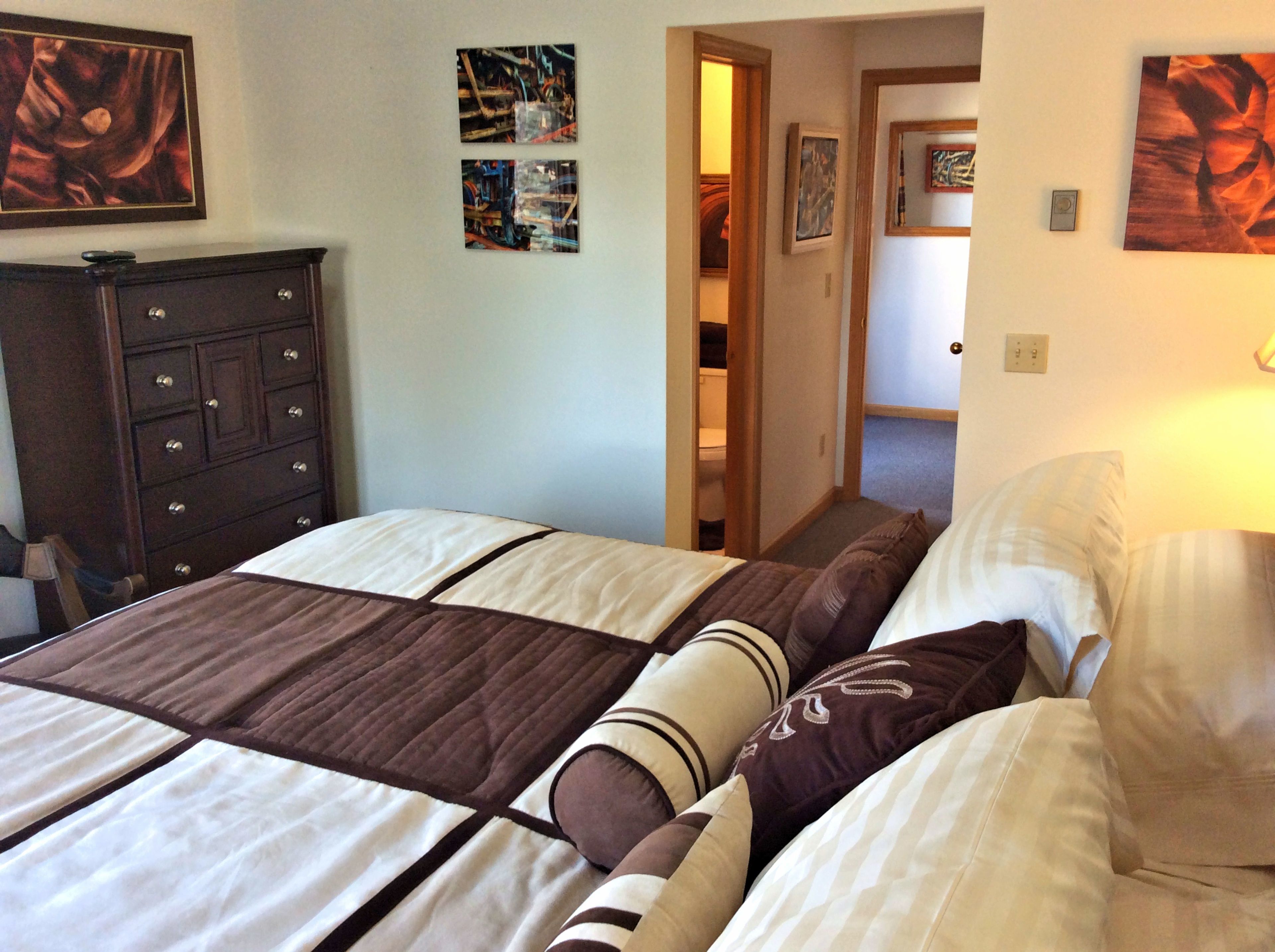Habitación romántica | 1 dormitorio, sábanas de algodón egipcio, ropa de cama de alta calidad