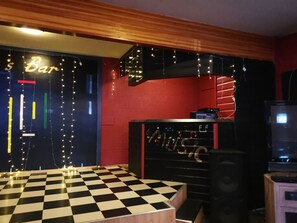 Interior detail - Manitou Motor Inn (Manitou)