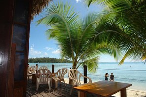 2 restaurants, breakfast served - Les Tipaniers (Moorea-Maiao)