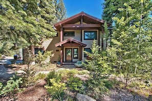 House, 5 Bedrooms, Bathtub, Mountain View (Wilderness Lodge House) | Front of property