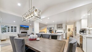House, 3 Bedrooms | Dining - 1928 Marconi  Way 3 Bedroom Home (South Lake Tahoe)