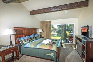 House, 4 Bedrooms | 4 bedrooms, free WiFi, bed sheets - 2130 Monterey Drive 4 Bedroom Home by RedAwning (South Lake Tahoe)