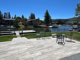 Casa, 4 habitaciones | Restaurante al aire libre