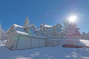 House, 4 Bedrooms | Exterior