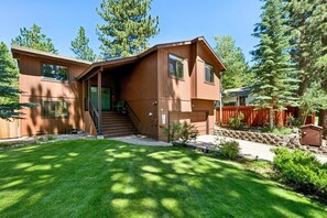 Maison, 4 chambres | Extérieur