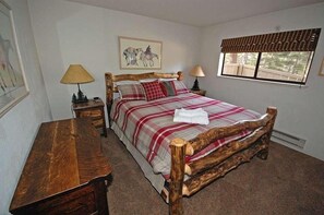 House, 3 Bedrooms - 3411 Pine Hill Road 3 Bedroom Home by RedAwning (South Lake Tahoe)