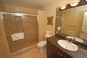 House, 3 Bedrooms | Bathroom | Towels, shampoo - 3513 Pony Express 3 Bedroom Home by RedAwning (South Lake Tahoe)