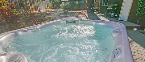 Cabana, 3 quartos | Banheira de hidromassagem particular