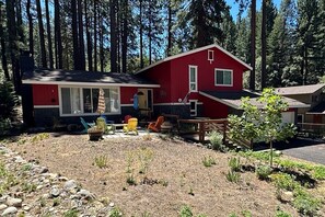 House, 4 Bedrooms | Exterior