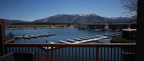 コンドミニアム 3 ベッドルーム | バルコニー