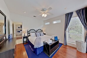 House, 4 Bedrooms