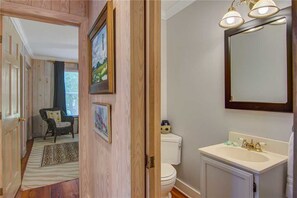 Casa, 3 habitaciones | Baño