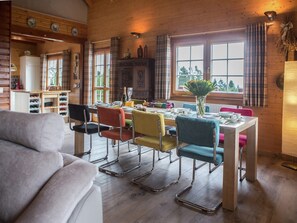 Dining - Luxury Wellness Villa, Septon (Septon)