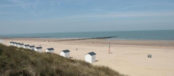 Erittäin mukava, tilava ja viihtyisä maalaistalo, josta on näköala puutarhatarhoille