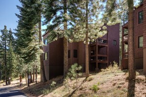 Condo, 1 Bedroom | Exterior