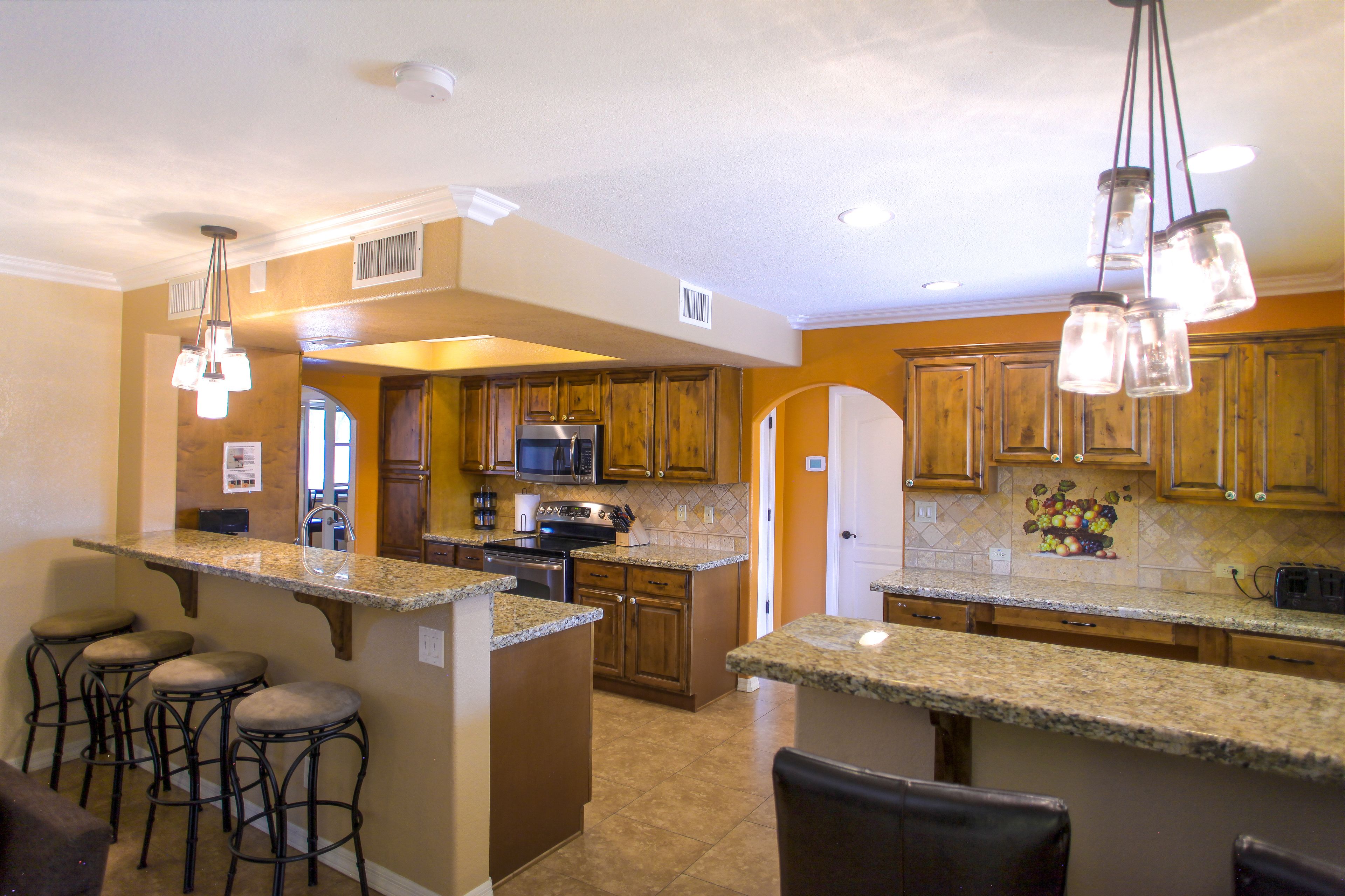 Premium House, 6 Bedrooms, Private Pool, Garden Area | Private kitchen | Fridge, microwave, oven, stovetop