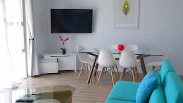 Superior Room (Family) | Living area | Flat-screen TV