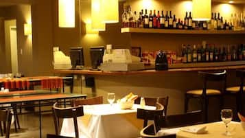 Bar (en la propiedad)