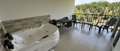 Premium-huone | Terassi/patio