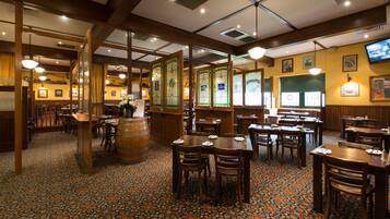 Se sirven almuerzos y cenas