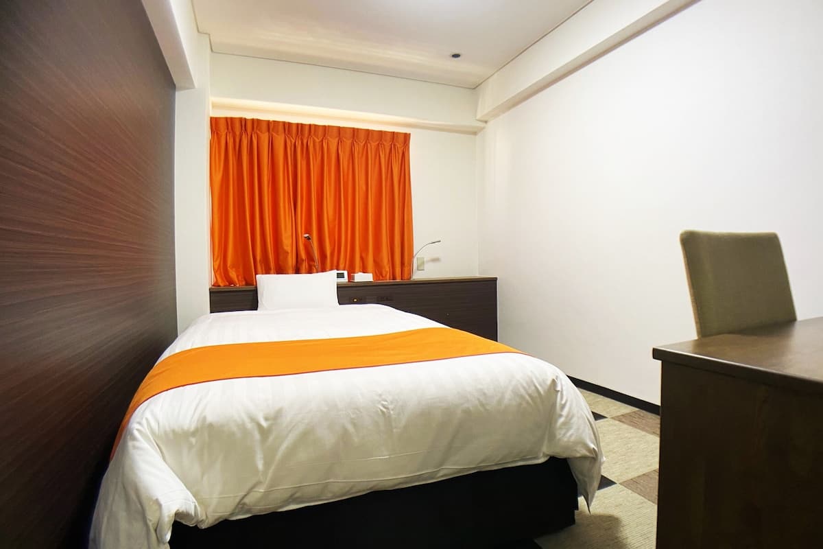 down duvets, desk, laptop workspace, blackout curtains