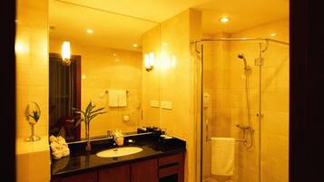 Free toiletries, hair dryer, bathrobes, slippers