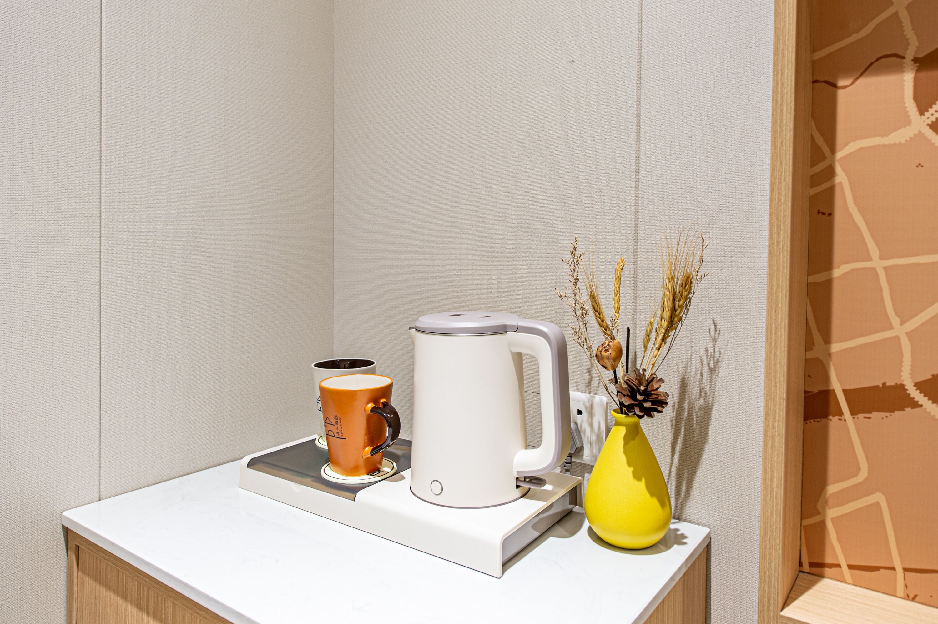 1 bedroom, desk, blackout curtains, free cots/infant beds