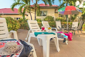 Sun deck - Butterfly Garden - A Boutique Residence (Pattaya)